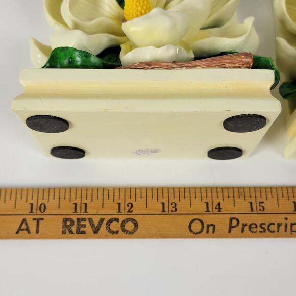 Vintage 1995 CBK Magnolia Flower Blossom Bookends Heavy Resin Cast Hand Painted - Picture 3 of 14